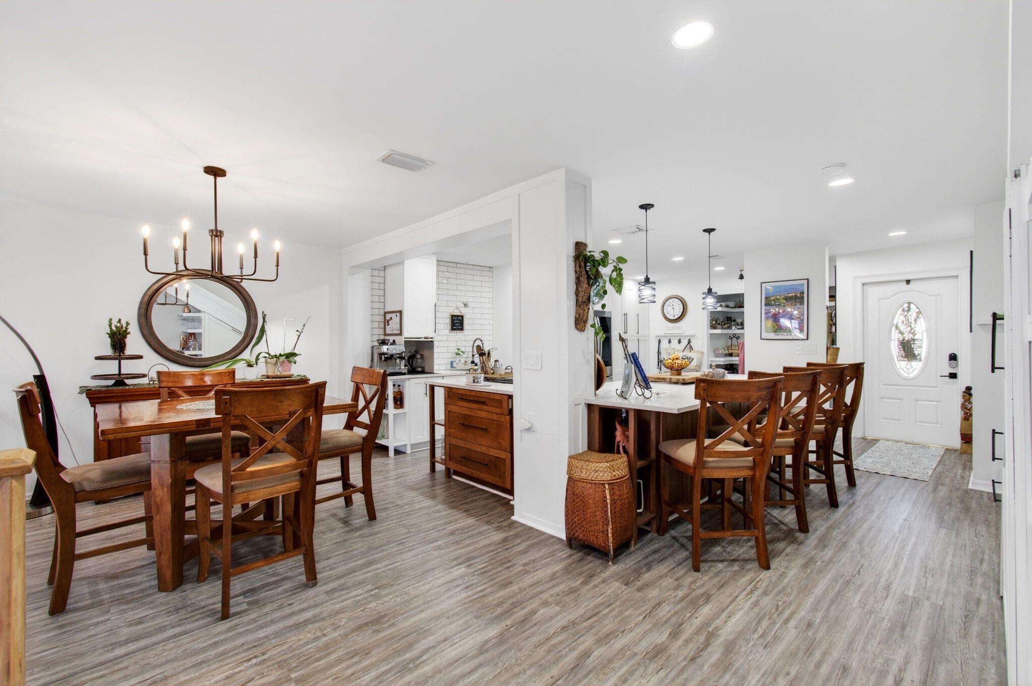 CYPRESS POINT - Residential
