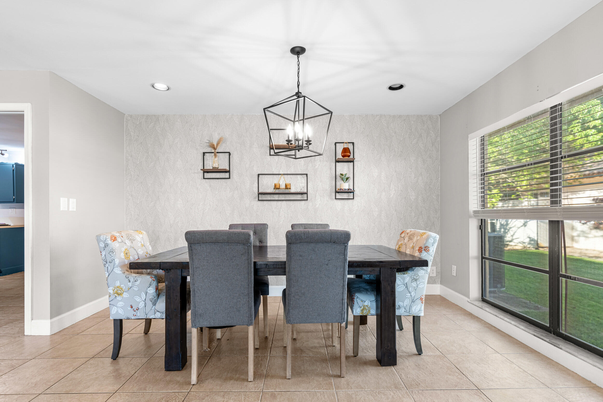BOCA GREENS - Residential