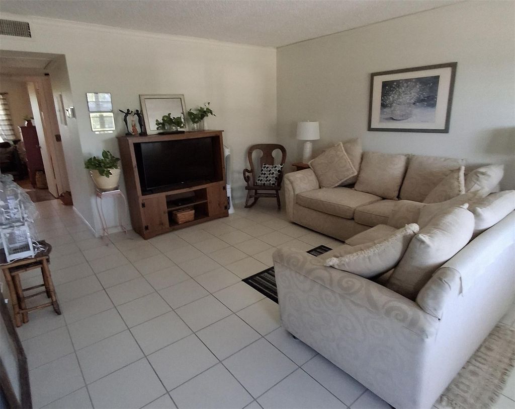 Photo of 214 Prescott K #214, Deerfield Beach, FL 33442 (MLS # F10492033)