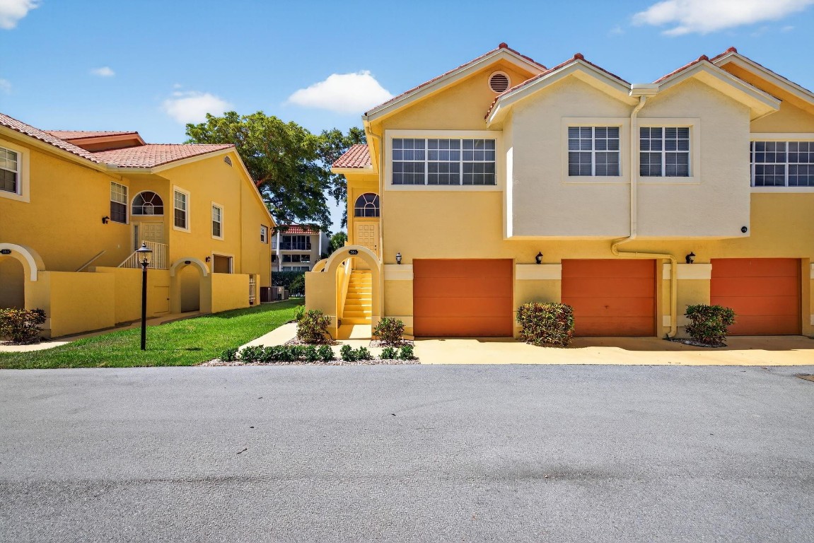 2121 S Ocean Boulevard 506