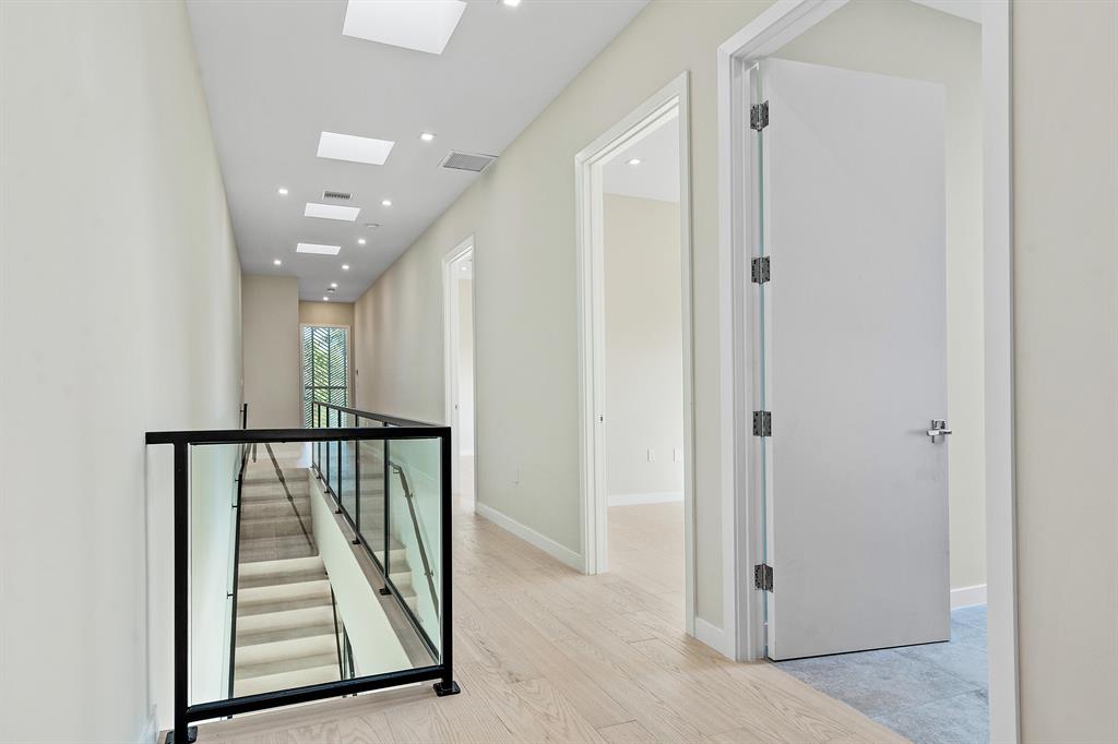 LA HACIENDA DELRAY - Residential