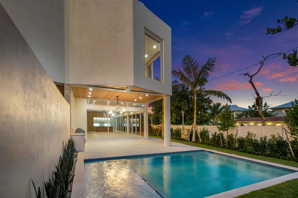 LA HACIENDA DELRAY - Residential