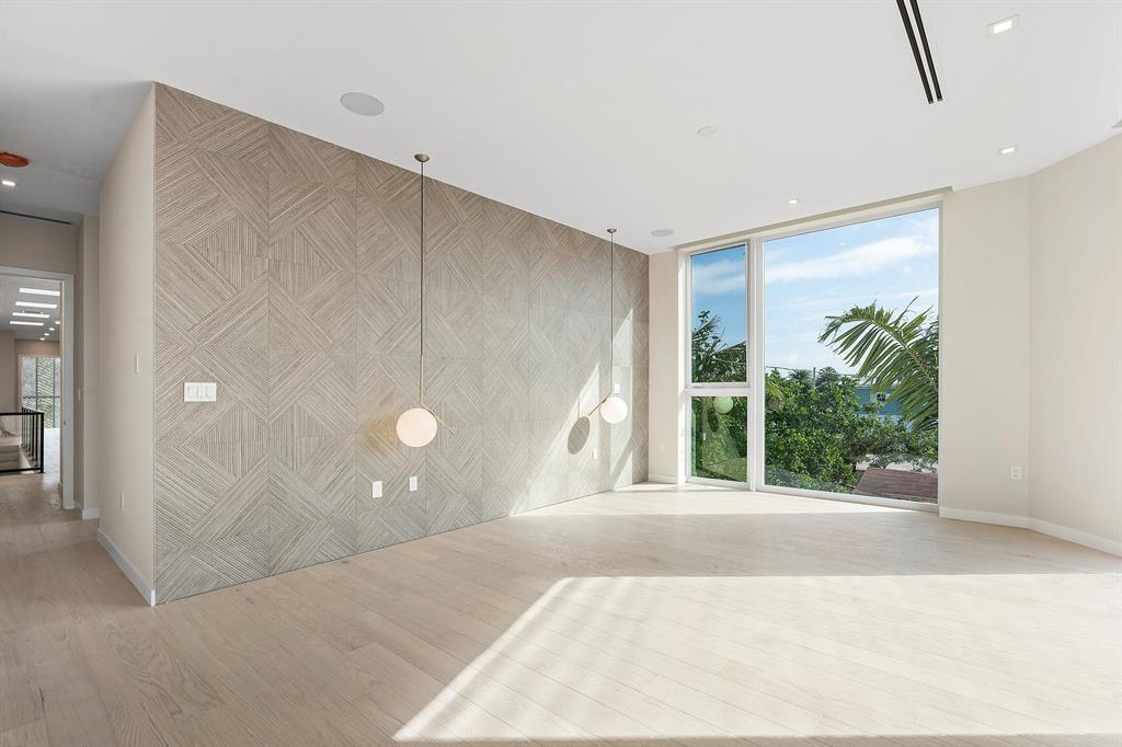 LA HACIENDA DELRAY - Residential