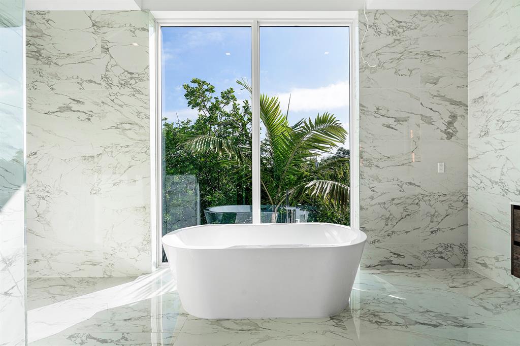 LA HACIENDA DELRAY - Residential