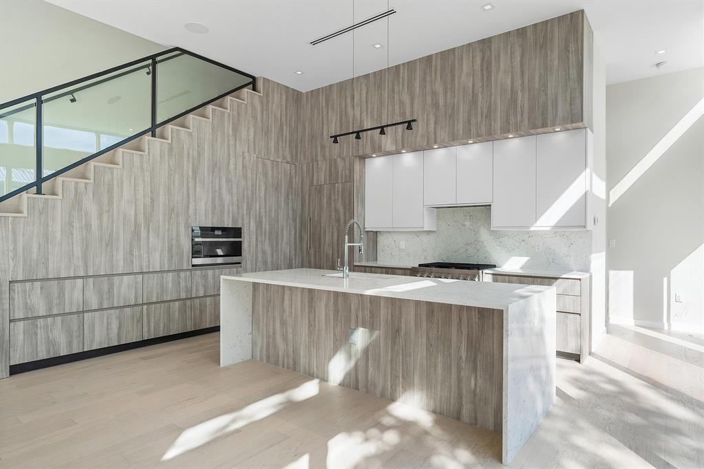 LA HACIENDA DELRAY - Residential