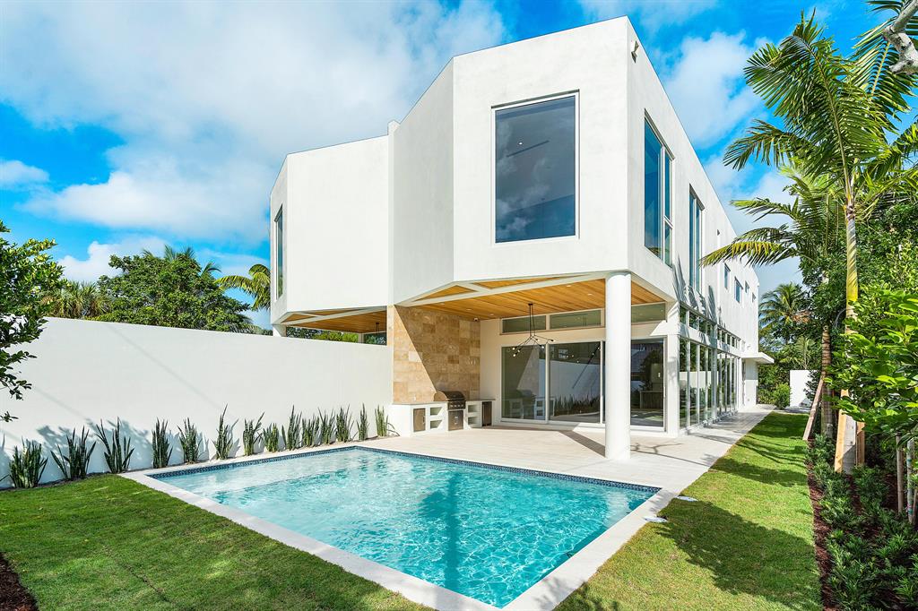 LA HACIENDA DELRAY - Residential