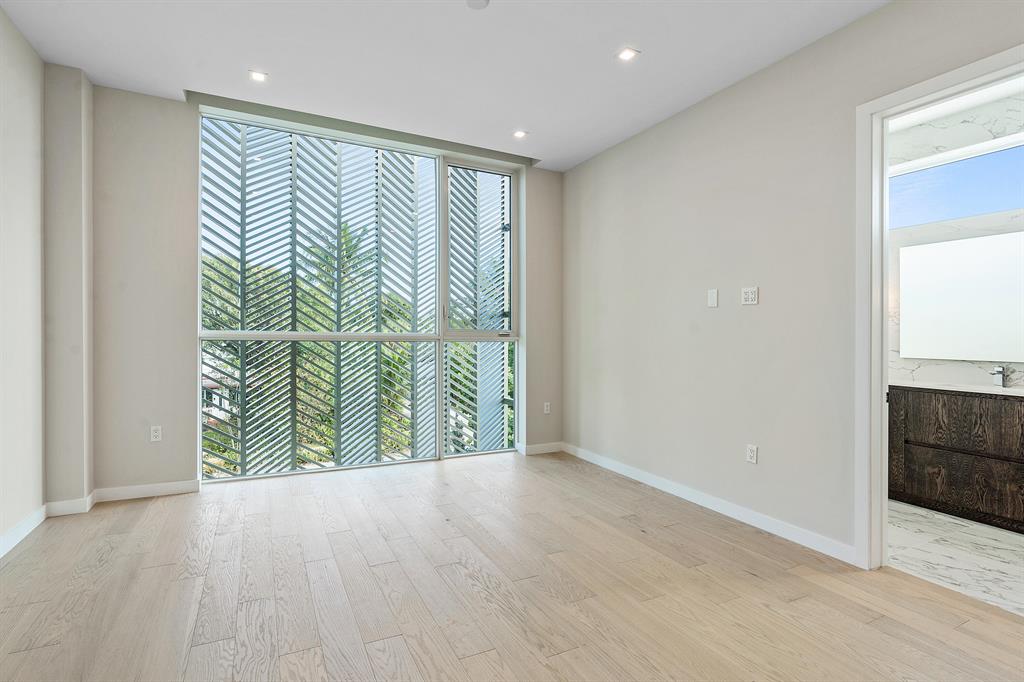 LA HACIENDA DELRAY - Residential