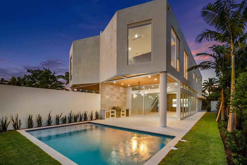 LA HACIENDA DELRAY - Residential