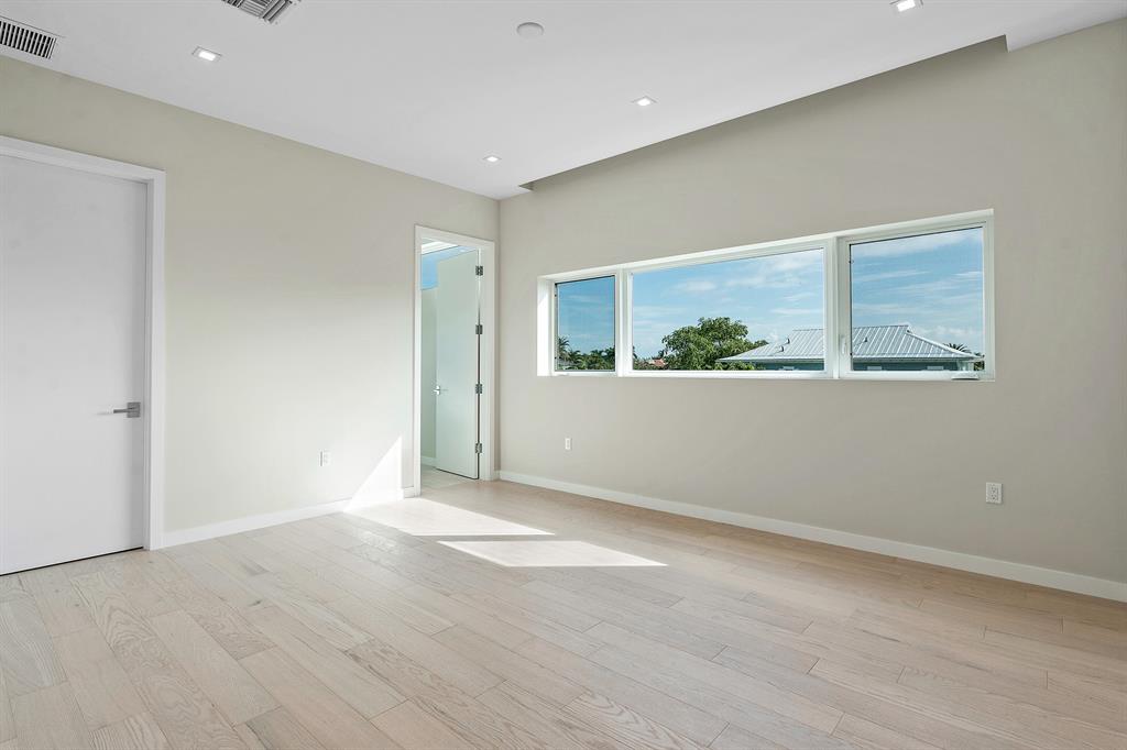 LA HACIENDA DELRAY - Residential