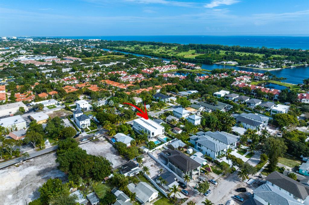 LA HACIENDA DELRAY - Residential