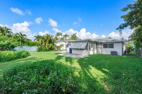 Tiny photo for 102 NW 12TH Street, Delray Beach, FL 33444 (MLS # B26088653)