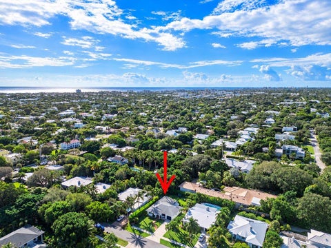 Tiny photo for 102 NW 12TH Street, Delray Beach, FL 33444 (MLS # B26088653)