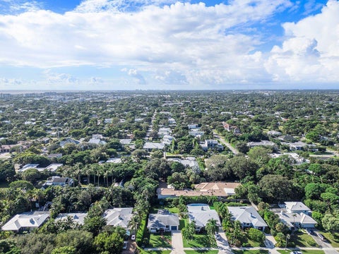 Tiny photo for 102 NW 12TH Street, Delray Beach, FL 33444 (MLS # B26088653)