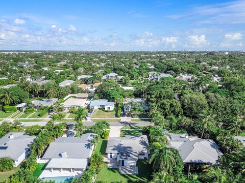 Tiny photo for 102 NW 12TH Street, Delray Beach, FL 33444 (MLS # B26088653)