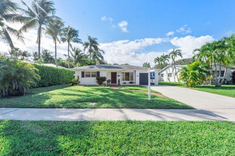 Tiny photo for 102 NW 12TH Street, Delray Beach, FL 33444 (MLS # B26088653)