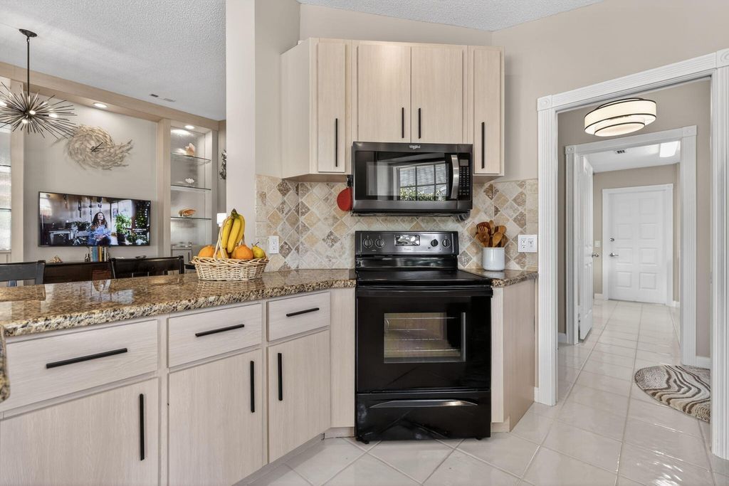 Photo of 259 Brier Circle, Jupiter, FL 33458 (MLS # R11165645)