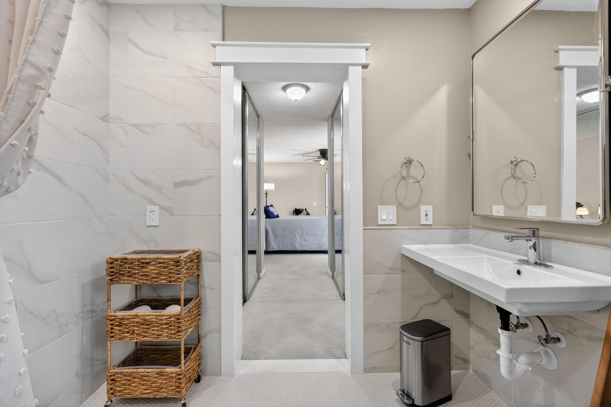 GREENBRIER AT INDIAN CREEK - Residential