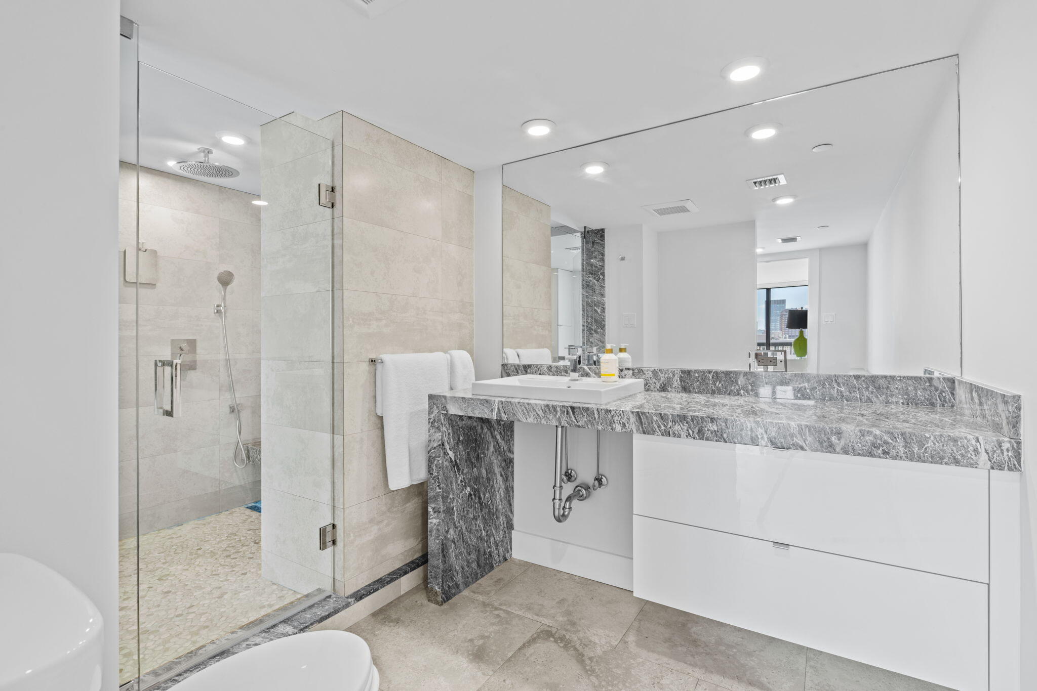 WATERVIEW TOWERS CONDO - Residential