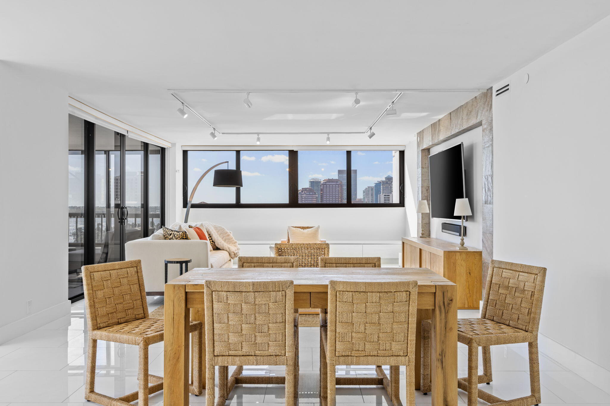 WATERVIEW TOWERS CONDO - Residential