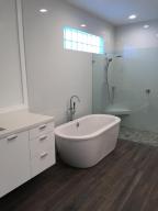 REGENTS SQUARE - Residential