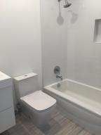 REGENTS SQUARE - Residential