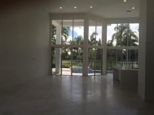 REGENTS SQUARE - Residential