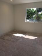 REGENTS SQUARE - Residential