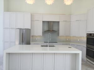 REGENTS SQUARE - Residential