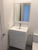 REGENTS SQUARE - Residential