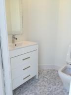 REGENTS SQUARE - Residential