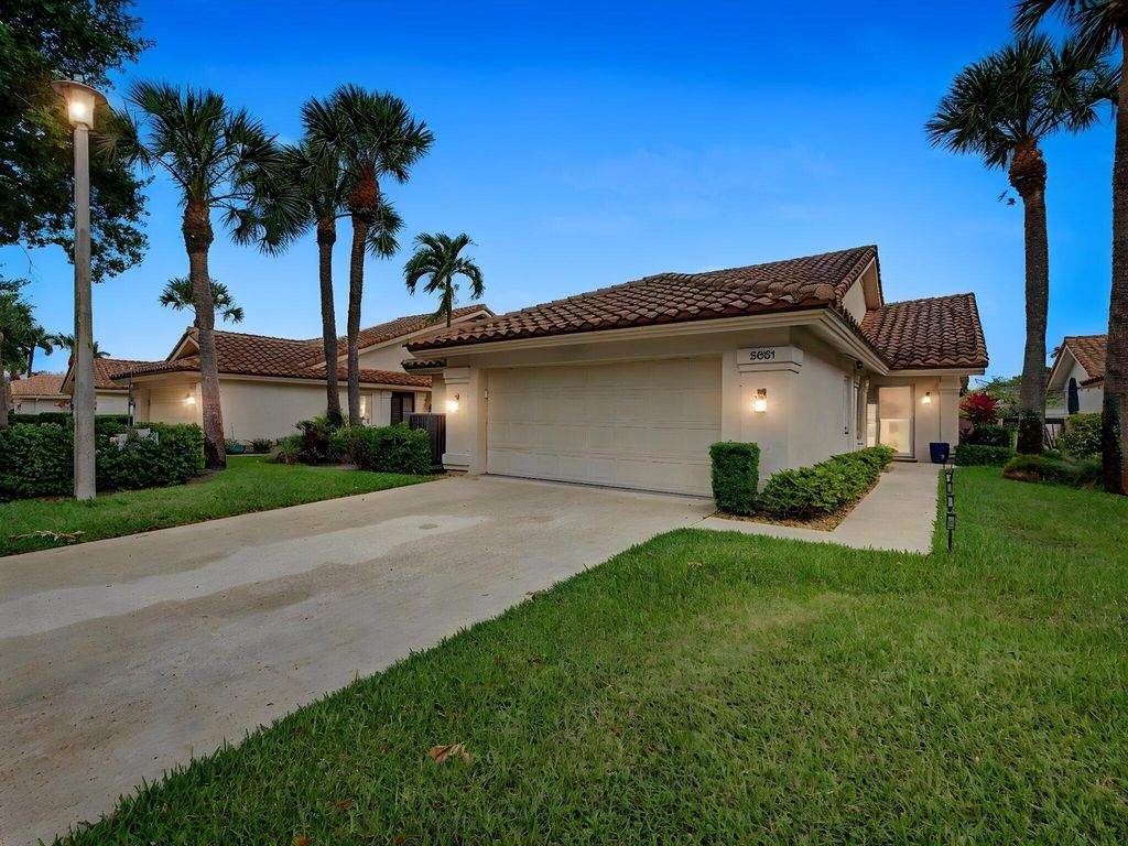Photo of 2631 Mohawk Circle, West Palm Beach, FL 33409 (MLS # B26028325)