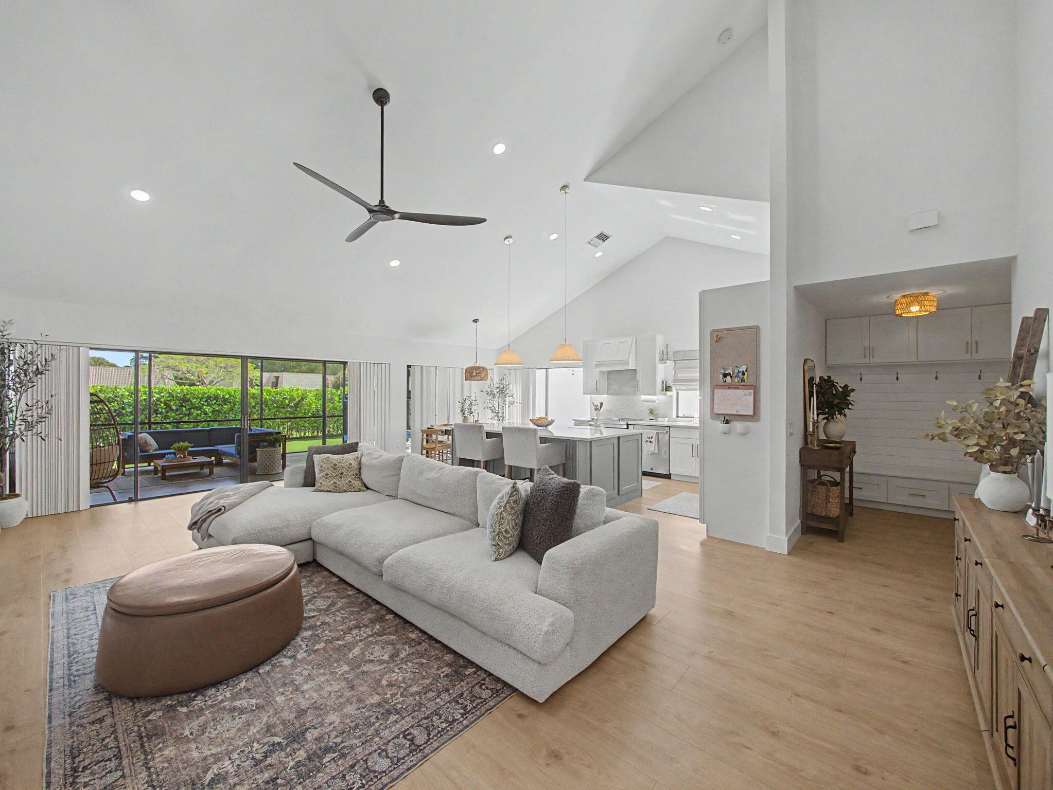VILLAS OF BEAR LAKES ESTATES NORTH - Residential