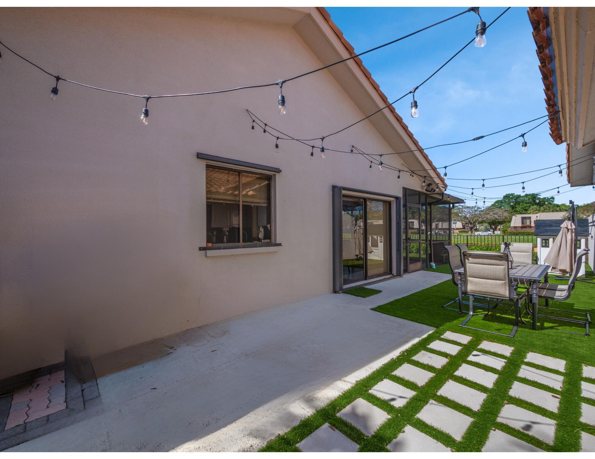 VILLAS OF BEAR LAKES ESTATES NORTH - Residential