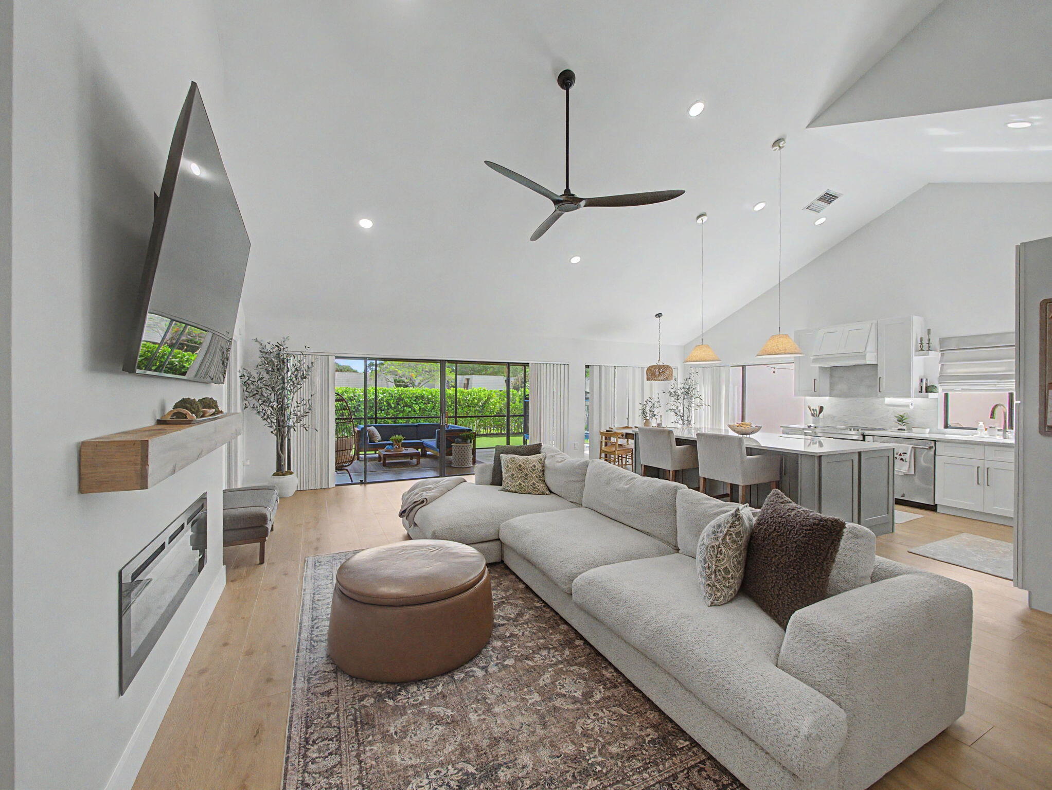 VILLAS OF BEAR LAKES ESTATES NORTH - Residential