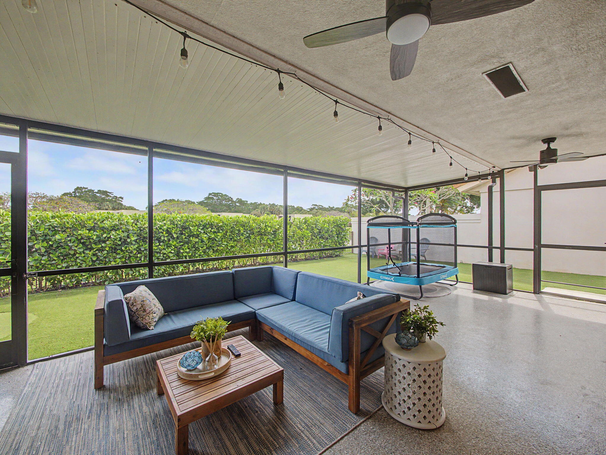 VILLAS OF BEAR LAKES ESTATES NORTH - Residential