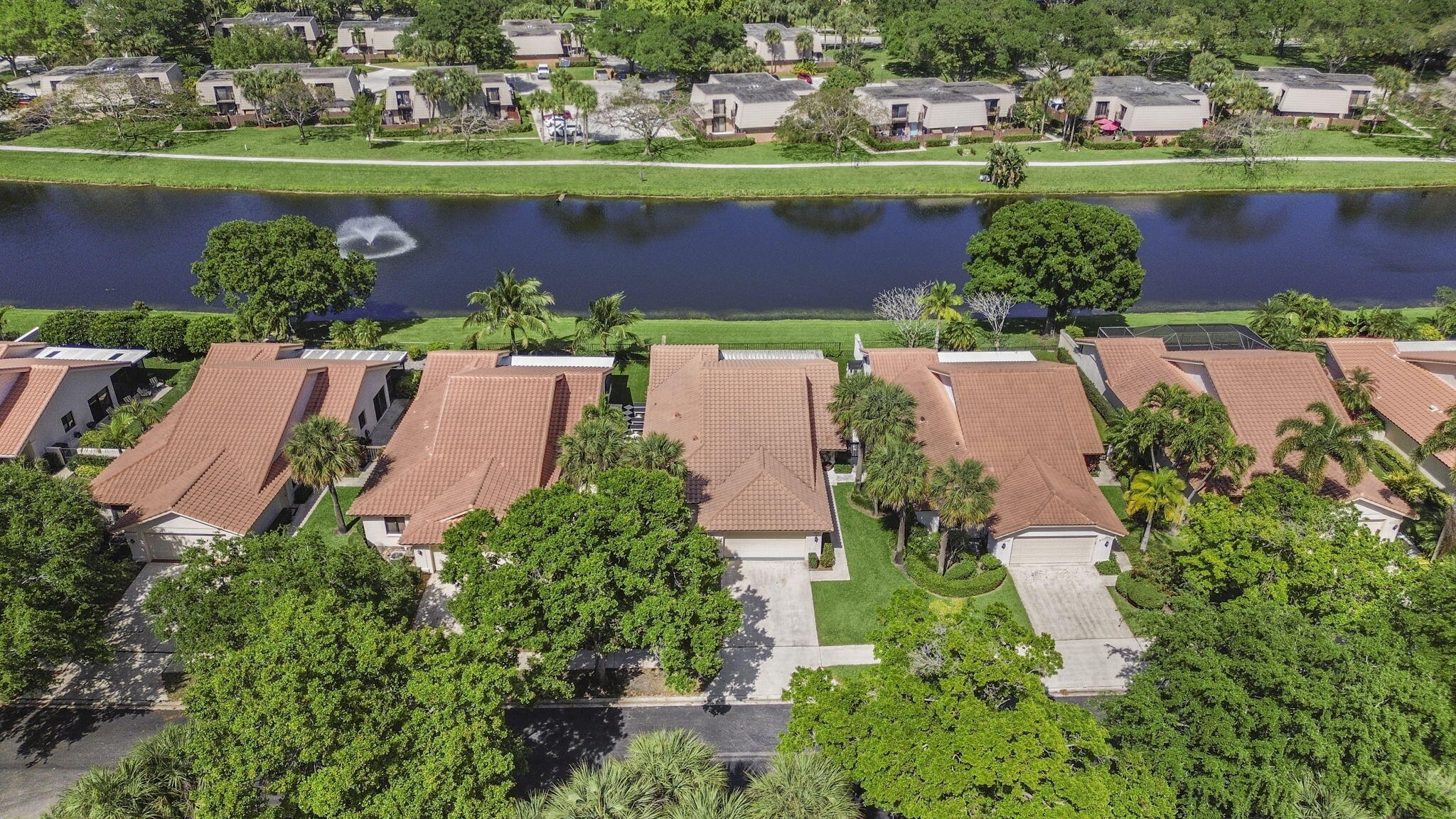 VILLAS OF BEAR LAKES ESTATES NORTH - Residential