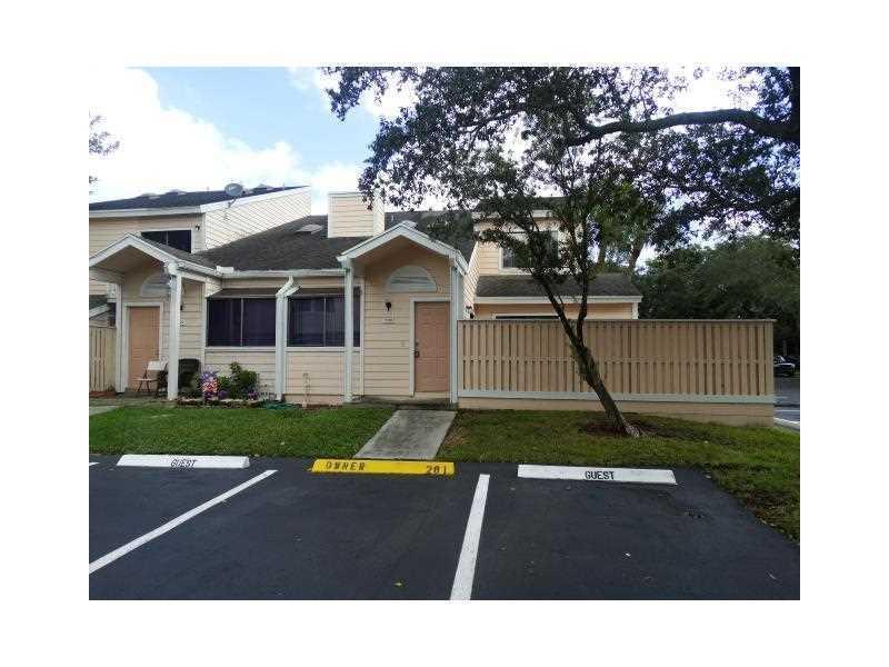 Players Place - Residential Lease