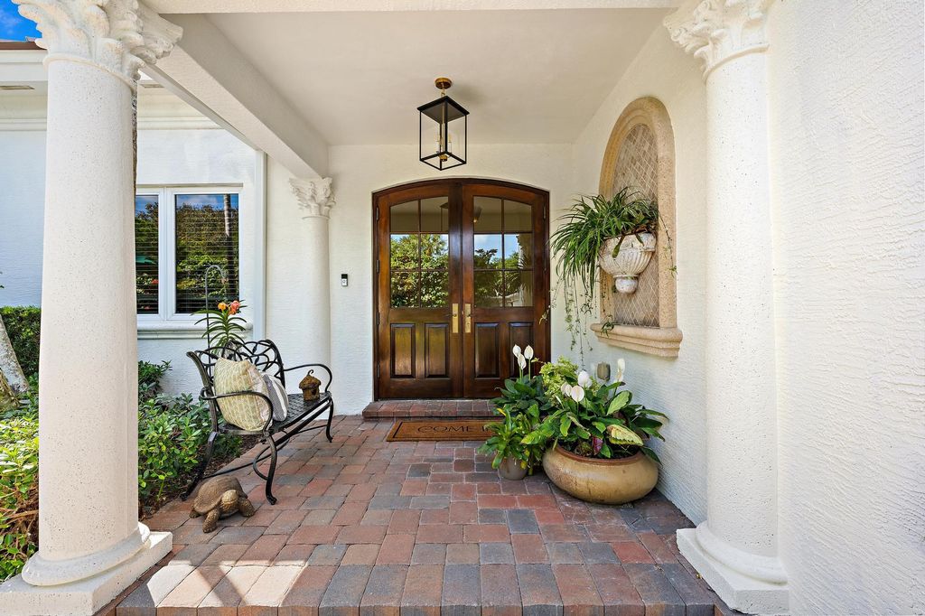 Photo of 154 Sota Drive, Jupiter, FL 33458 (MLS # R11143550)