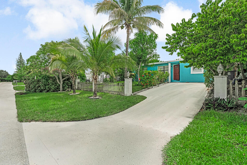 Discover this beautifully maintained 3-bedroom 1-bath home located in the heart of East Lantana/Lake Worth. Nestled just minutes from the Intracoastal, beaches, shopping, and dining. This property offers the perfect blend of convenience and coastal lifestyle.Whether you are a first-time buyer, investor or looking for your next Florida gateway, this is full of potential with no HOA and room to make it your own. Roof 1 year new. AC 2 years new. New kitchen cabinets. Updated bathroom. Newer appliances. Private pool!!!Don't miss out. Schedule your showing.