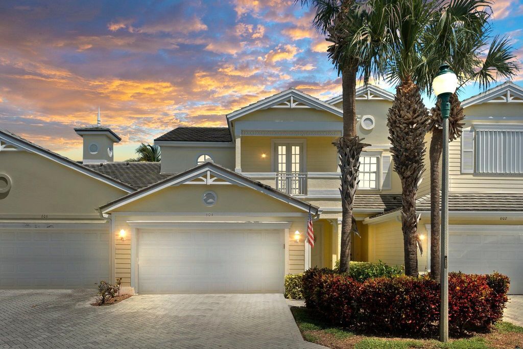 Photo of 604 Mariner Bay Boulevard, Fort Pierce, FL 34949 (MLS # R10913642)