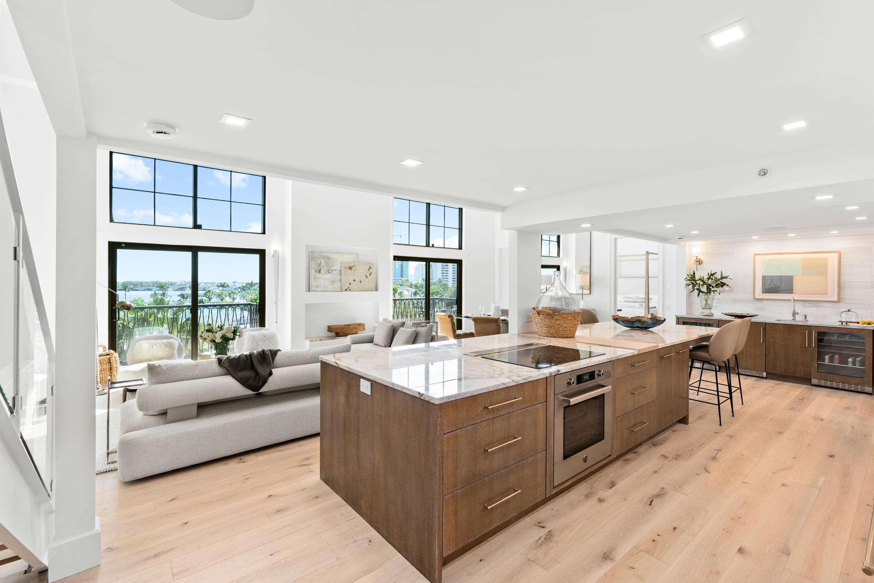 101 LOFTS CONDO - Residential