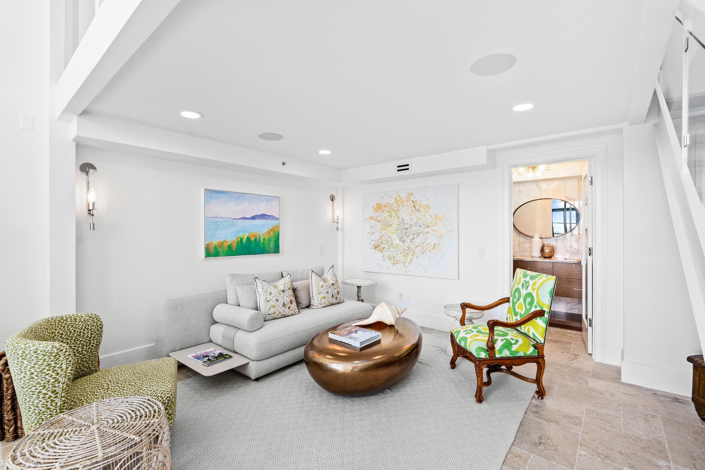 101 LOFTS CONDO - Residential