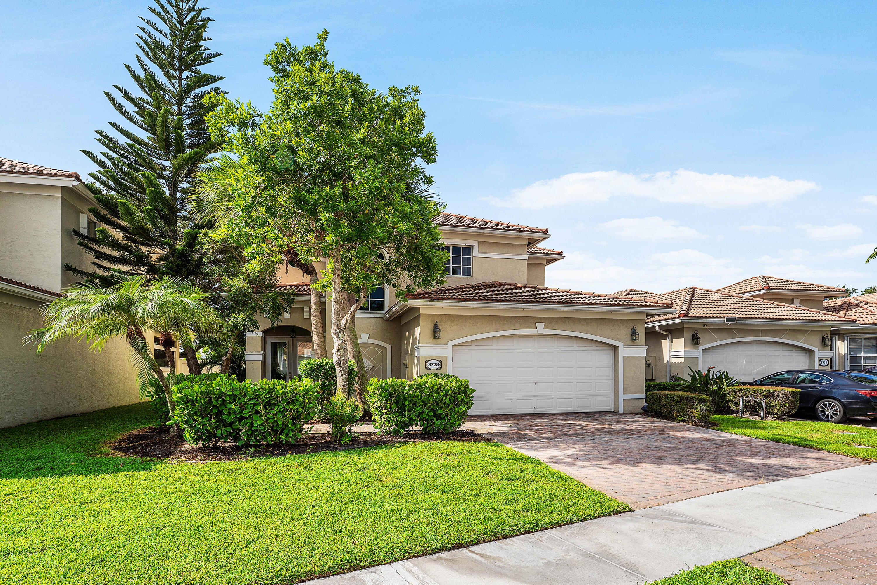 8728 S SAN ANDROS