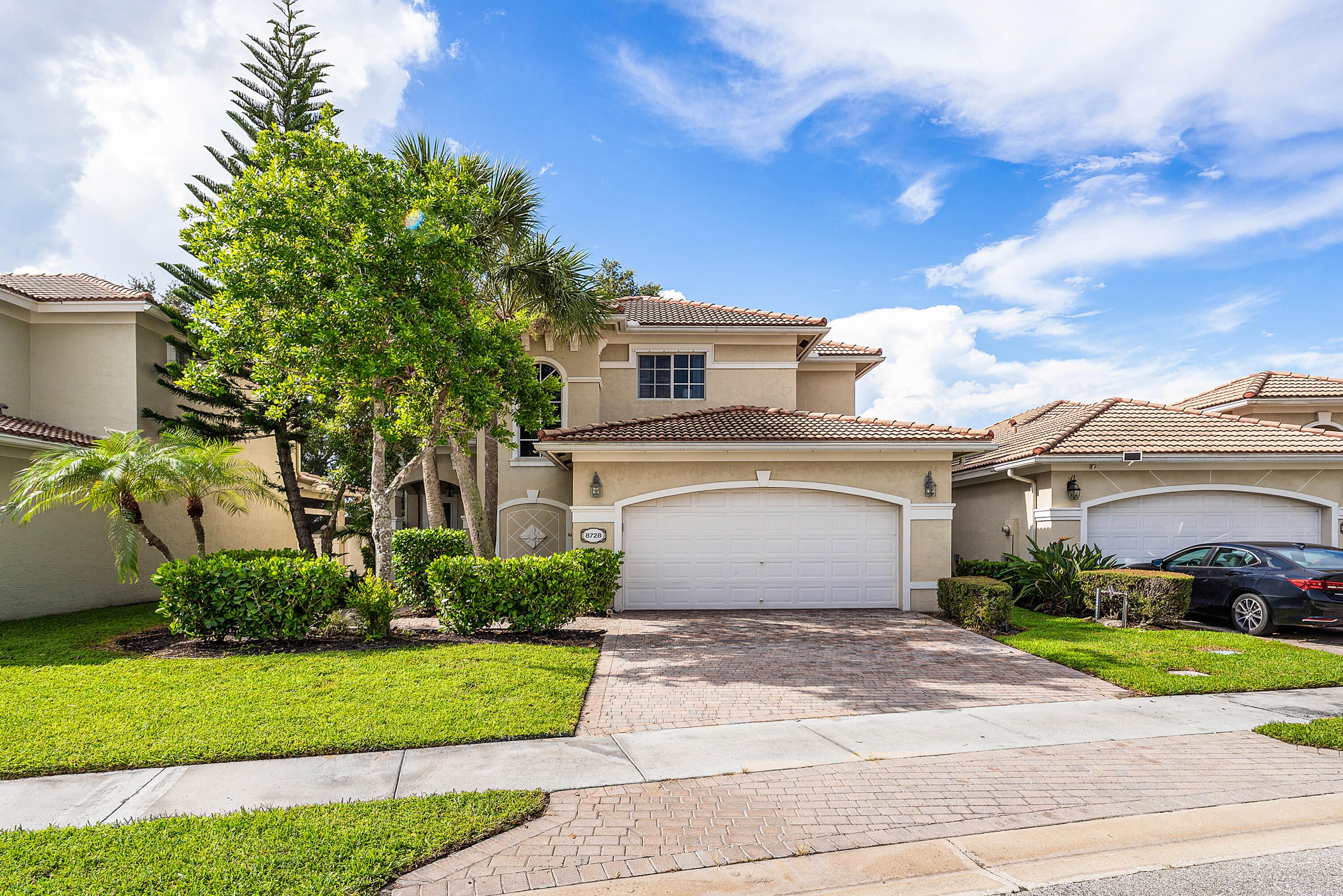 8728 S SAN ANDROS