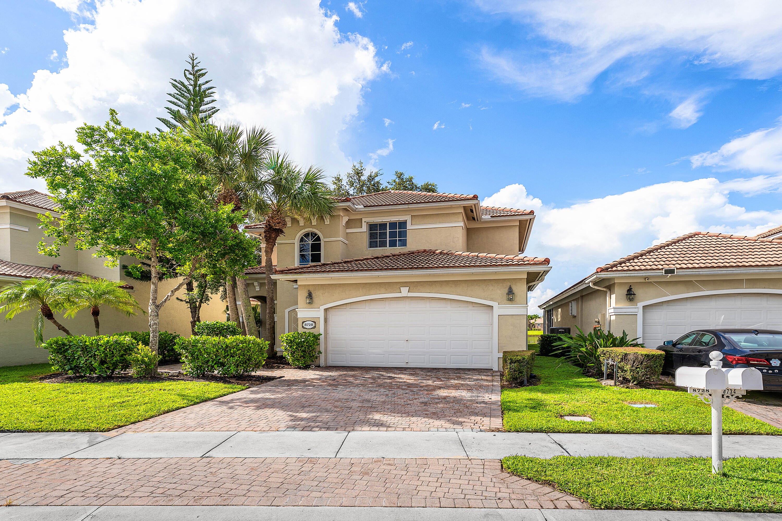 8728 S SAN ANDROS