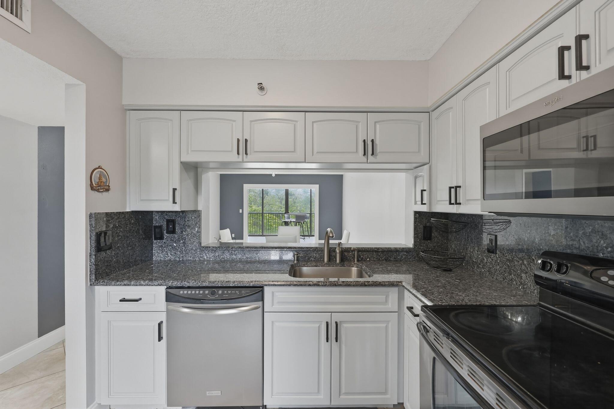 CYPRESS BEND CONDOMINIUM II - Residential