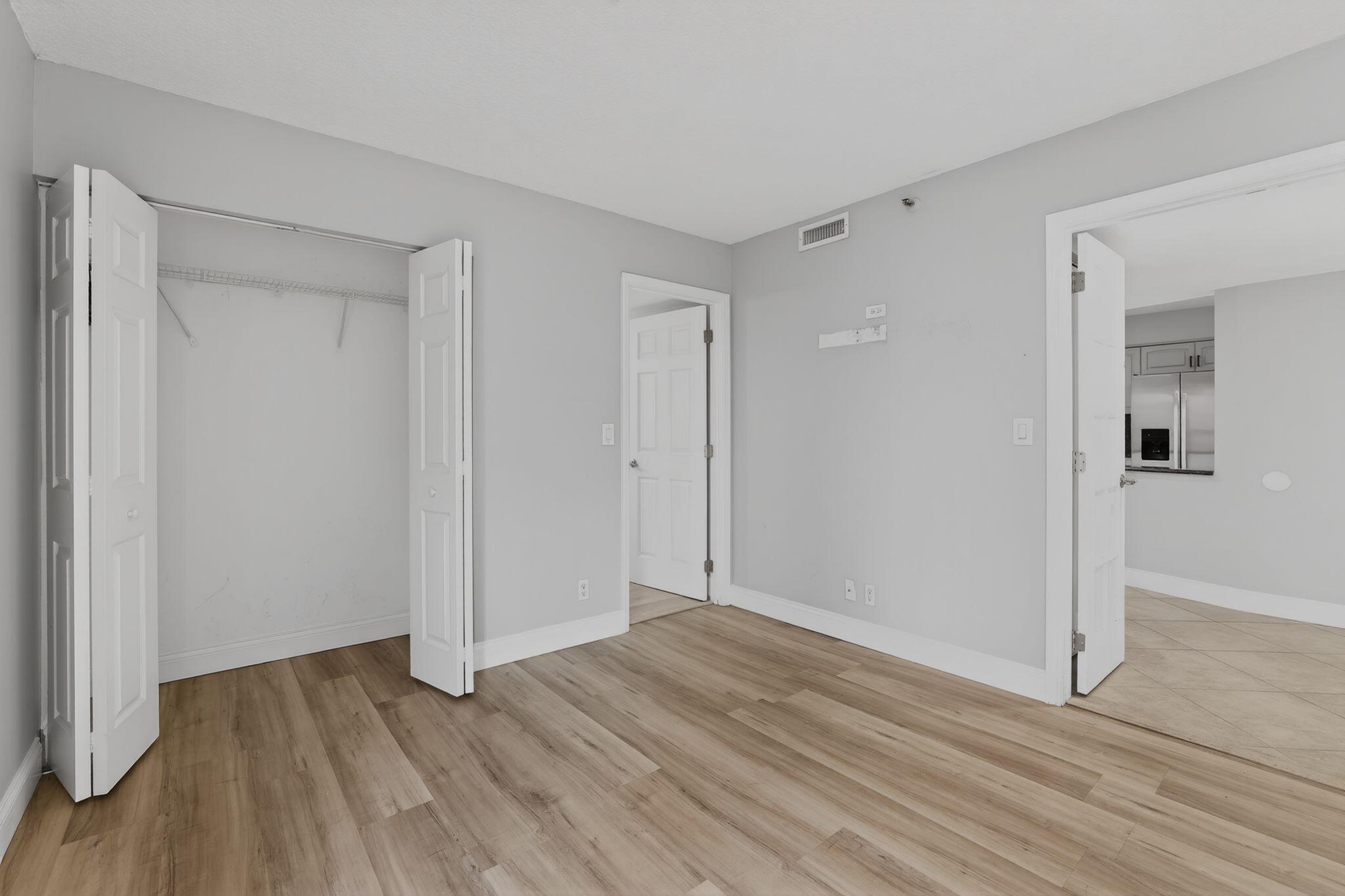 CYPRESS BEND CONDOMINIUM II - Residential