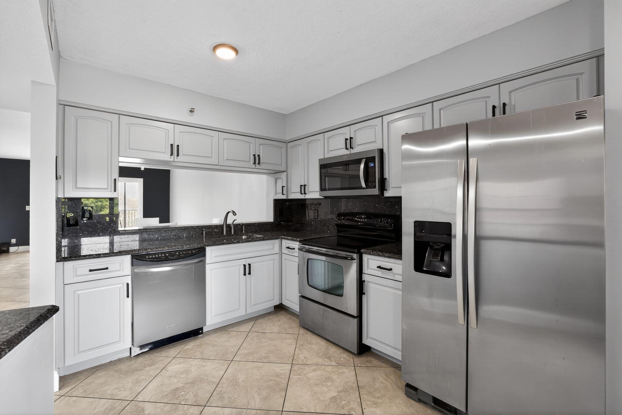 CYPRESS BEND CONDOMINIUM II - Residential