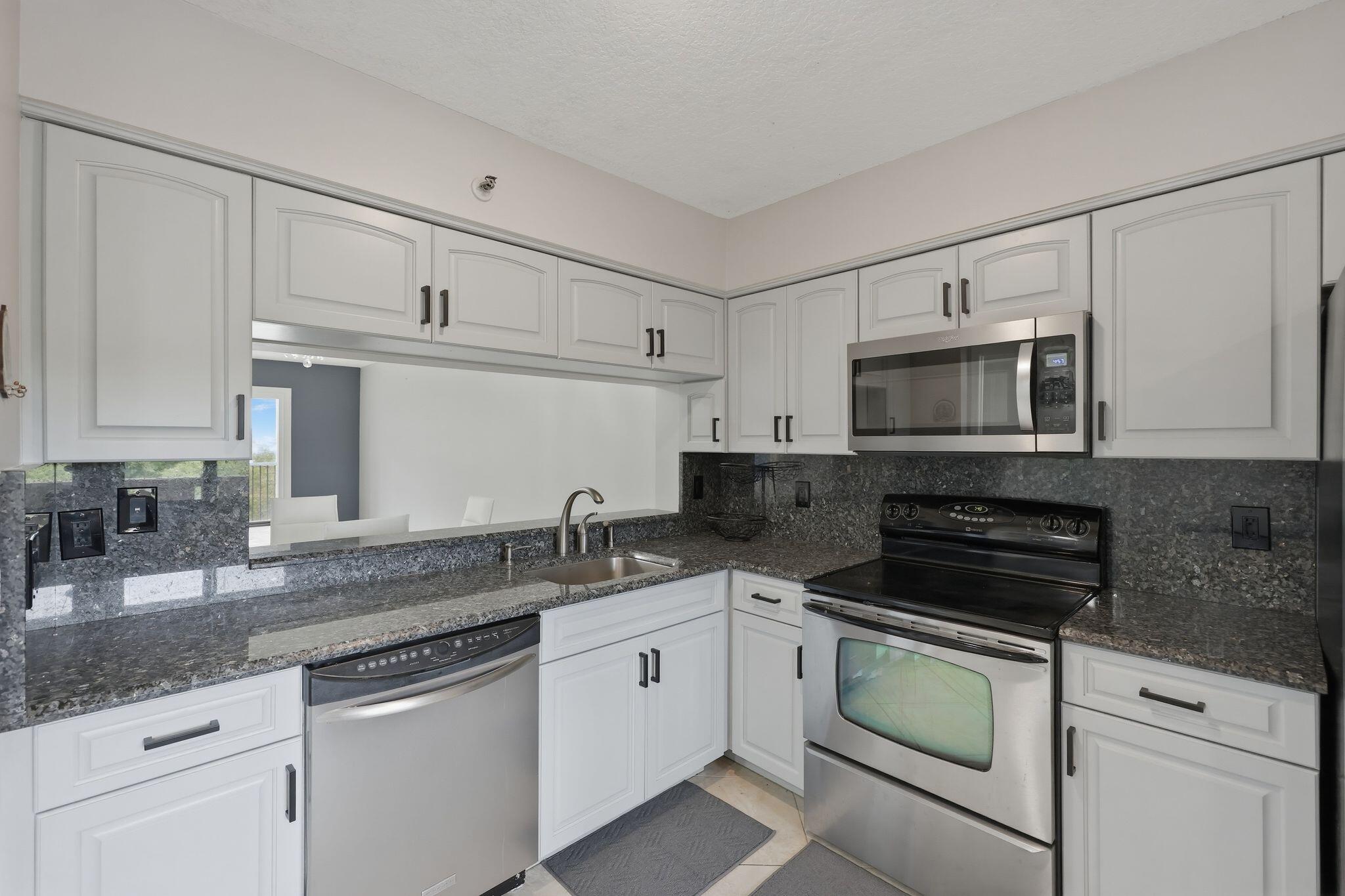 CYPRESS BEND CONDOMINIUM II - Residential