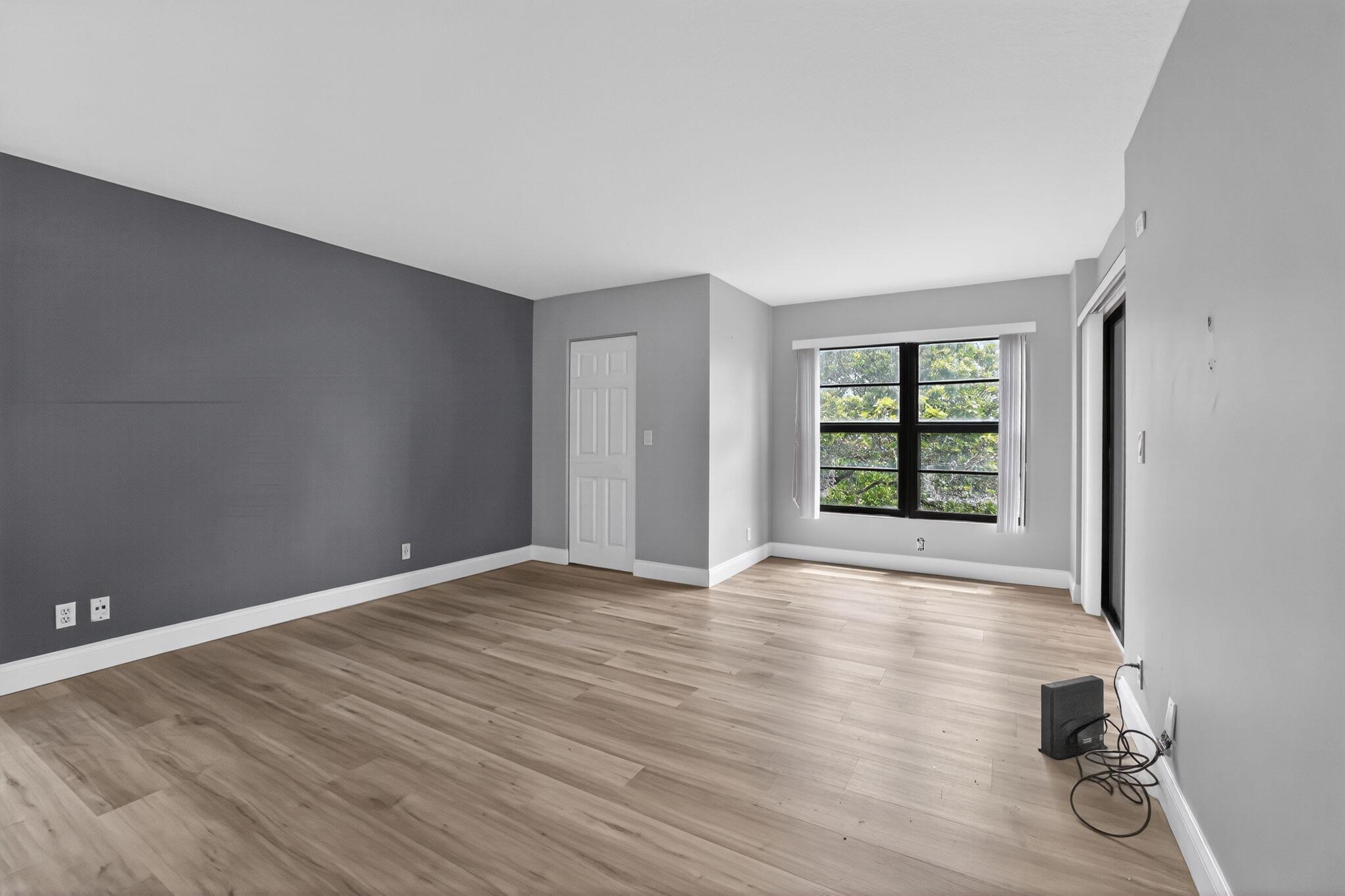 CYPRESS BEND CONDOMINIUM II - Residential